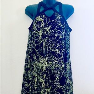 Elegant Black dress excelent for social activities